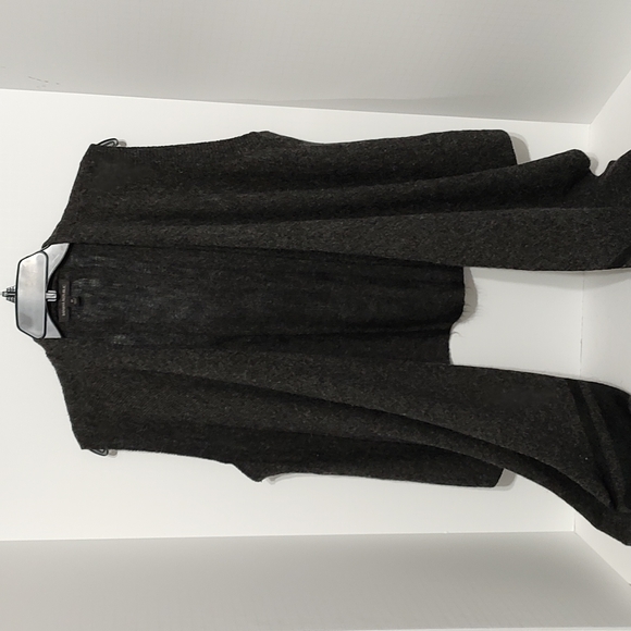 Black & Gray Woolblend Banana Republic Sweater Vest sz Medium - Picture 1 of 7